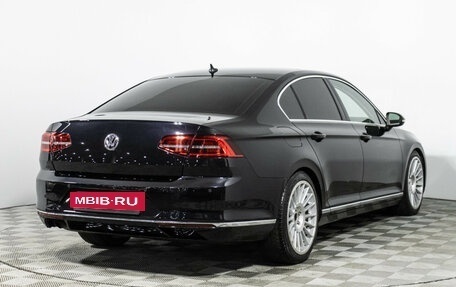 Volkswagen Passat B8 рестайлинг, 2016 год, 1 799 700 рублей, 5 фотография