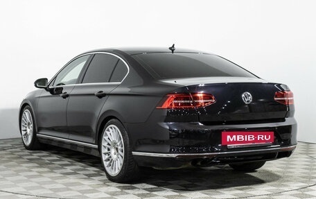 Volkswagen Passat B8 рестайлинг, 2016 год, 1 799 700 рублей, 7 фотография