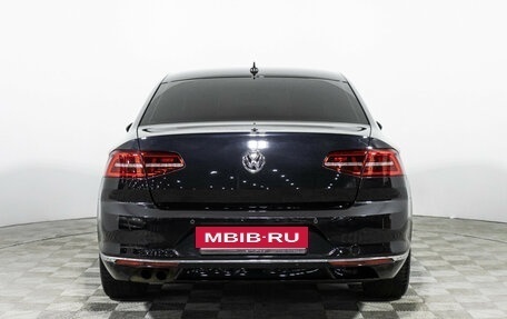 Volkswagen Passat B8 рестайлинг, 2016 год, 1 799 700 рублей, 6 фотография