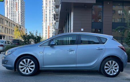 Opel Astra J, 2012 год, 970 000 рублей, 3 фотография