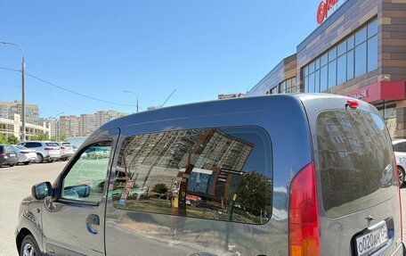 Renault Kangoo II рестайлинг, 2004 год, 430 000 рублей, 2 фотография