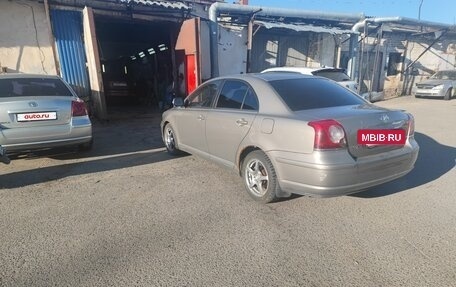 Toyota Avensis III рестайлинг, 2006 год, 450 000 рублей, 3 фотография