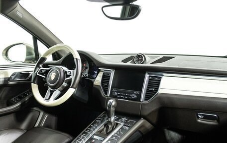 Porsche Macan I рестайлинг, 2016 год, 2 999 700 рублей, 9 фотография