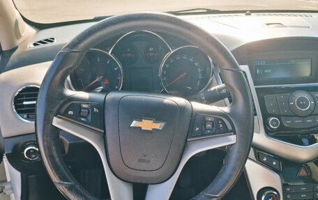 Chevrolet Cruze II, 2012 год, 949 000 рублей, 8 фотография