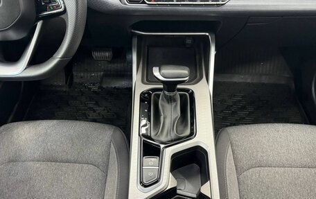 Geely Emgrand, 2024 год, 1 570 000 рублей, 14 фотография