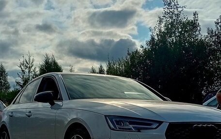 Audi A4, 2017 год, 2 150 000 рублей, 4 фотография