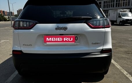 Jeep Cherokee, 2018 год, 2 700 000 рублей, 7 фотография