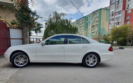 Mercedes-Benz E-Класс, 2004 год, 750 000 рублей, 4 фотография