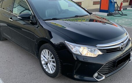 Toyota Camry, 2015 год, 1 800 000 рублей, 3 фотография