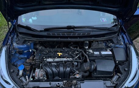 Hyundai Elantra V, 2015 год, 950 000 рублей, 9 фотография