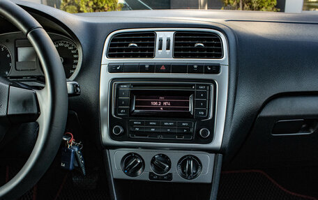 Volkswagen Polo VI (EU Market), 2013 год, 899 000 рублей, 7 фотография