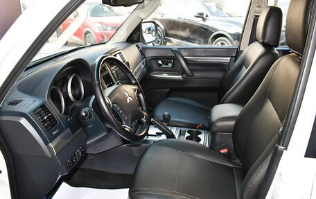 Mitsubishi Pajero IV, 2022 год, 3 600 000 рублей, 7 фотография