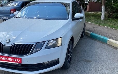 Skoda Octavia, 2019 год, 1 320 000 рублей, 2 фотография