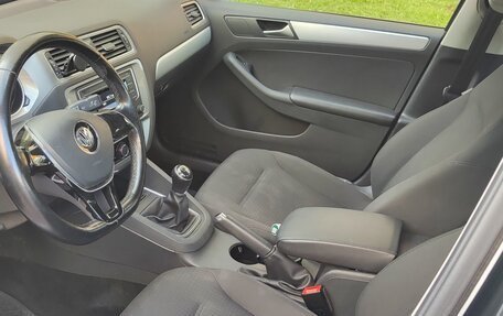 Volkswagen Jetta VI, 2017 год, 1 250 000 рублей, 6 фотография