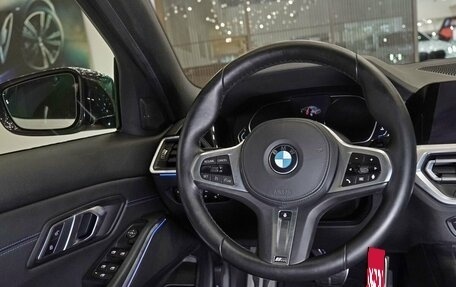 BMW 3 серия, 2020 год, 3 650 000 рублей, 10 фотография