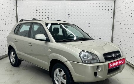 Hyundai Tucson III, 2007 год, 900 000 рублей, 2 фотография