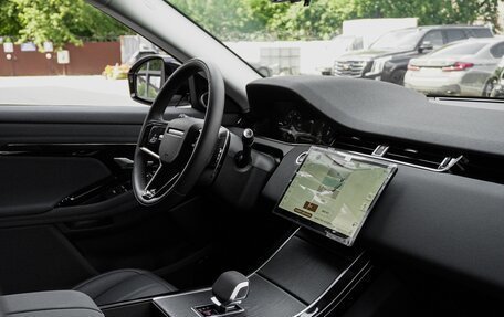 Land Rover Range Rover Evoque II, 2024 год, 5 290 000 рублей, 15 фотография