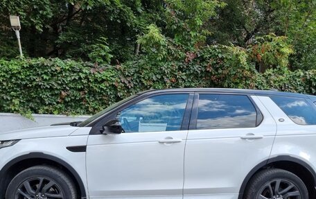 Land Rover Discovery Sport I рестайлинг, 2017 год, 2 600 000 рублей, 2 фотография