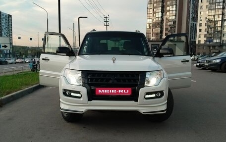 Mitsubishi Pajero IV, 2019 год, 4 280 000 рублей, 1 фотография