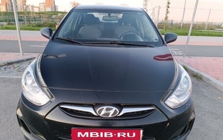 Hyundai Solaris II рестайлинг, 2011 год, 609 000 рублей, 5 фотография