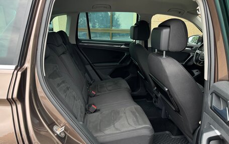 Volkswagen Tiguan II, 2017 год, 2 280 000 рублей, 16 фотография