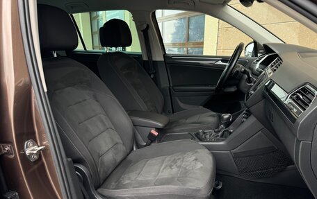 Volkswagen Tiguan II, 2017 год, 2 280 000 рублей, 14 фотография