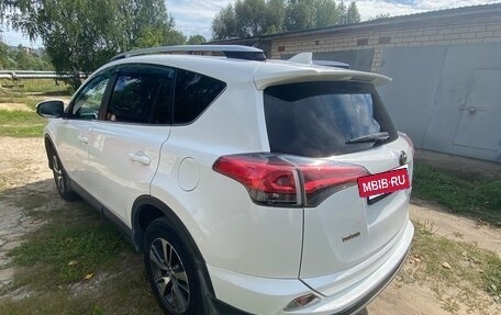 Toyota RAV4, 2017 год, 2 100 000 рублей, 7 фотография