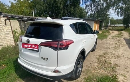 Toyota RAV4, 2017 год, 2 100 000 рублей, 5 фотография