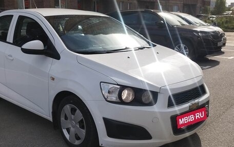 Chevrolet Aveo III, 2013 год, 490 000 рублей, 2 фотография