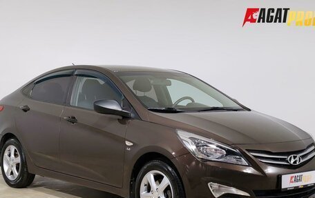 Hyundai Solaris II рестайлинг, 2015 год, 890 000 рублей, 3 фотография