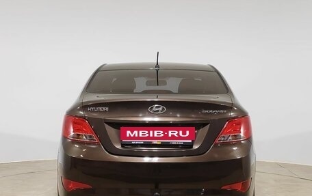 Hyundai Solaris II рестайлинг, 2015 год, 890 000 рублей, 6 фотография