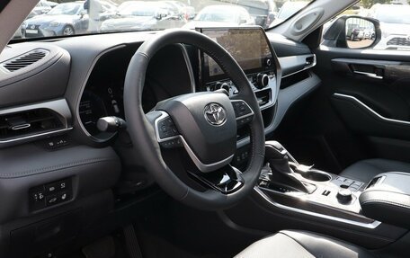Toyota Highlander, 2025 год, 5 880 000 рублей, 15 фотография