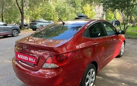 Hyundai Solaris II рестайлинг, 2011 год, 820 000 рублей, 3 фотография