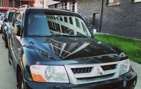 Mitsubishi Pajero III рестайлинг, 2004 год, 900 000 рублей, 2 фотография