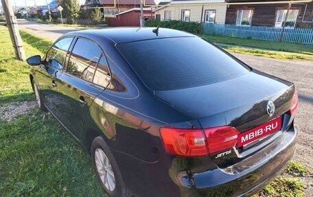 Volkswagen Jetta VI, 2013 год, 1 140 000 рублей, 4 фотография