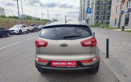 KIA Sportage III, 2010 год, 1 100 000 рублей, 3 фотография