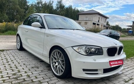 BMW 1 серия, 2008 год, 1 650 000 рублей, 6 фотография