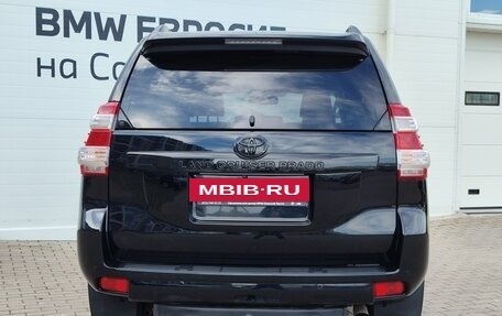 Toyota Land Cruiser Prado 150 рестайлинг 2, 2015 год, 2 899 000 рублей, 4 фотография