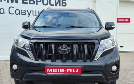 Toyota Land Cruiser Prado 150 рестайлинг 2, 2015 год, 2 899 000 рублей, 3 фотография