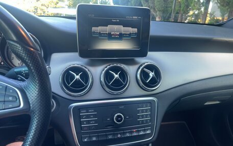 Mercedes-Benz GLA, 2015 год, 2 250 000 рублей, 6 фотография