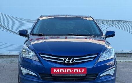 Hyundai Solaris II рестайлинг, 2016 год, 1 100 000 рублей, 3 фотография