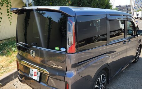 Honda Stepwgn IV, 2021 год, 2 890 000 рублей, 2 фотография