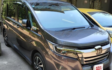 Honda Stepwgn IV, 2021 год, 2 890 000 рублей, 4 фотография