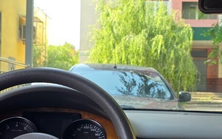 Audi A8, 2004 год, 500 000 рублей, 3 фотография