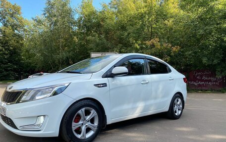 KIA Rio III рестайлинг, 2012 год, 550 000 рублей, 4 фотография