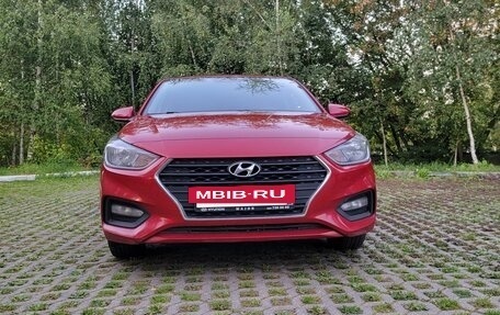 Hyundai Solaris II рестайлинг, 2017 год, 1 390 000 рублей, 5 фотография