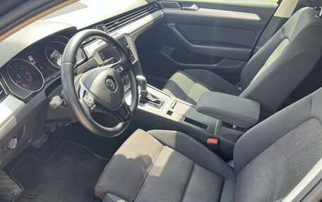Volkswagen Passat B8 рестайлинг, 2019 год, 2 280 000 рублей, 6 фотография