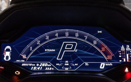 Lamborghini Huracán, 2023 год, 26 120 000 рублей, 7 фотография