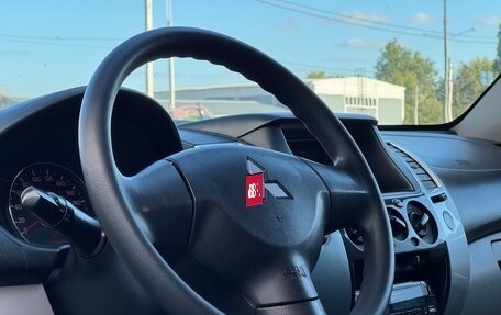 Mitsubishi Pajero Sport II рестайлинг, 2010 год, 1 250 000 рублей, 10 фотография