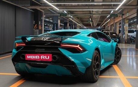 Lamborghini Huracán, 2023 год, 26 120 000 рублей, 4 фотография